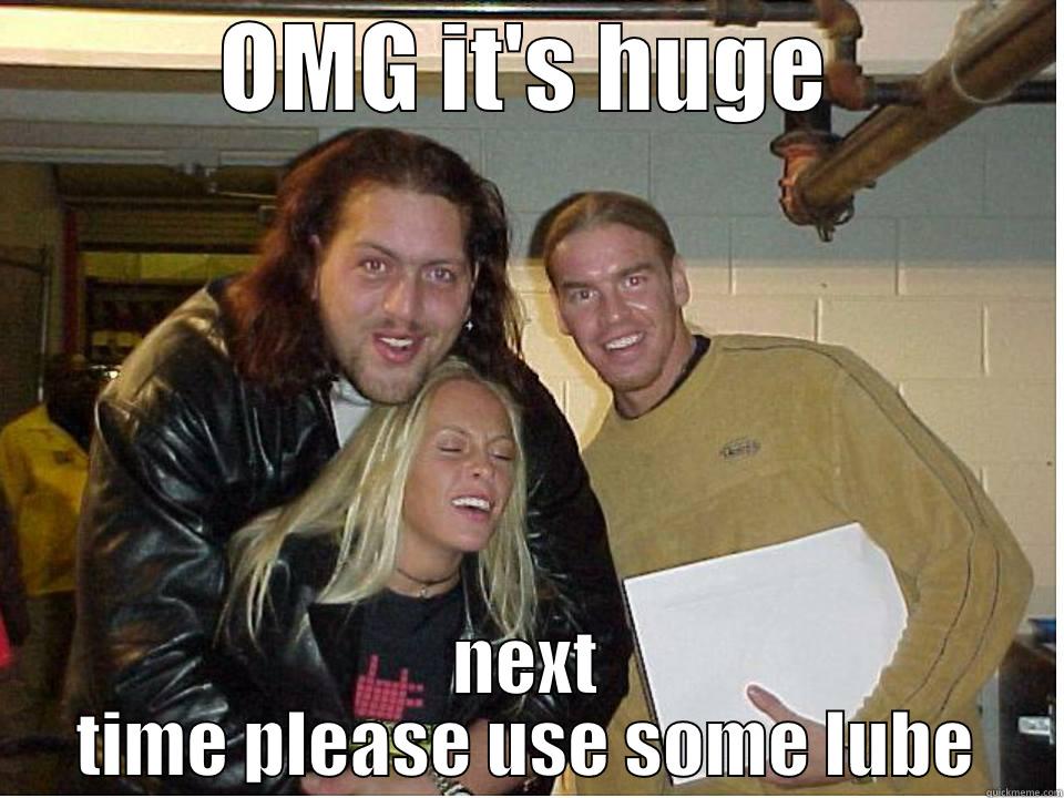 OMG IT'S HUGE NEXT TIME PLEASE USE SOME LUBE Misc