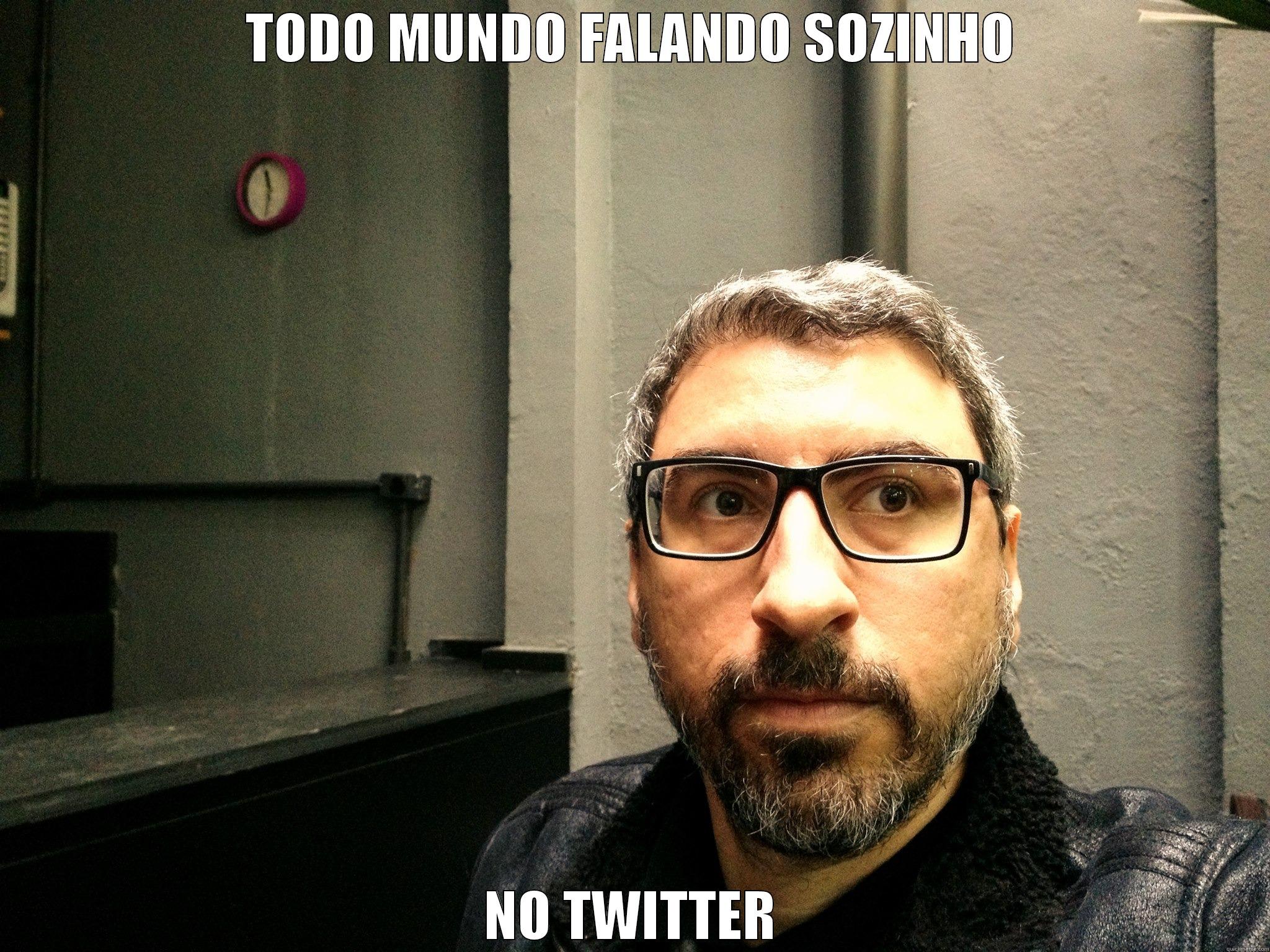 TODO MUNDO FALANDO SOZINHO NO TWITTER Misc