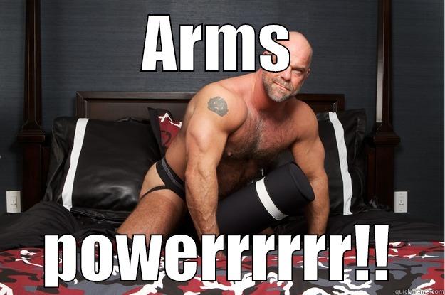 ARMS POWERRRRRR!! Gorilla Man