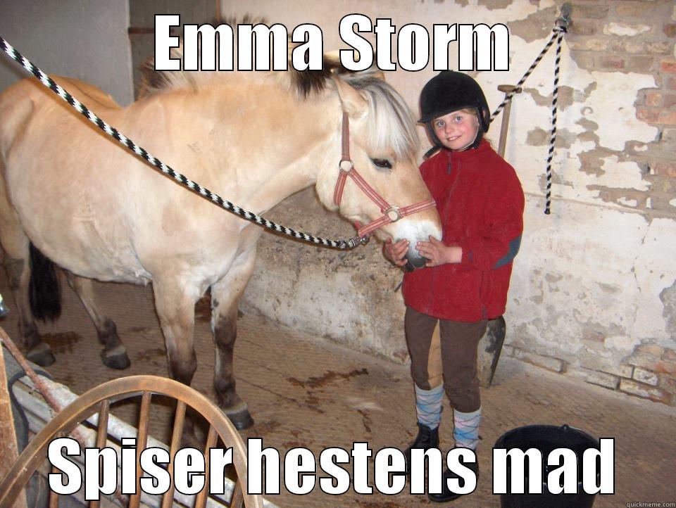 Emma Stååårm - EMMA STORM SPISER HESTENS MAD Misc