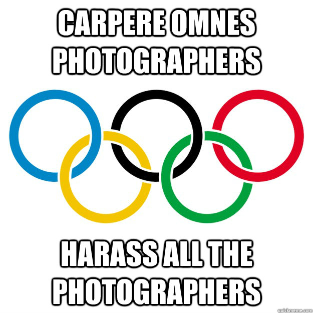 carpere omnes photographers Harass all the photographers  