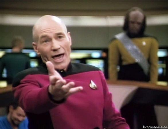 HOW THE HECK  AM I FINDING NO ONE ONLINE Annoyed Picard HD