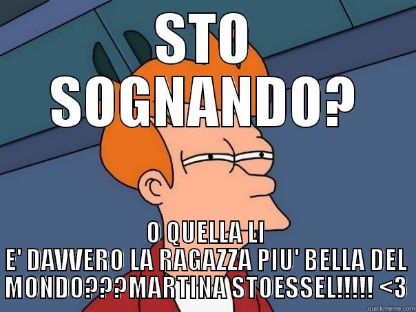 STO SOGNANDO? O QUELLA LI E' DAVVERO LA RAGAZZA PIU' BELLA DEL MONDO???MARTINA STOESSEL!!!!! <3 Futurama Fry