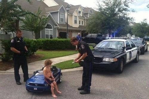 BIEBER ARRESTED FOR DUI/RESISTING ARREST/DRAG RACING/DRIVING ON A SUSPENDED LICENSE CASE...    Misc