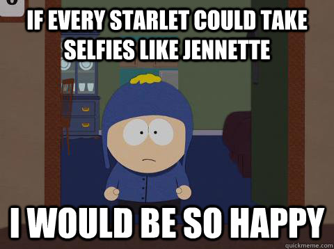 If every starlet could take selfies like Jennette i would be so happy   