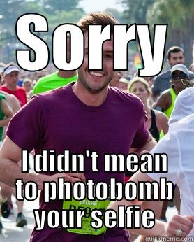 heh. ;) - SORRY I DIDN'T MEAN TO PHOTOBOMB YOUR SELFIE Ridiculously photogenic guy