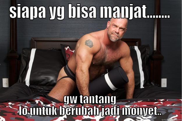 SIAPA YG BISA MANJAT........ GW TANTANG LO UNTUK BERUBAH JADI MONYET.. Gorilla Man