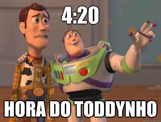 4:20 hora do toddynho  Buzz Lightyear