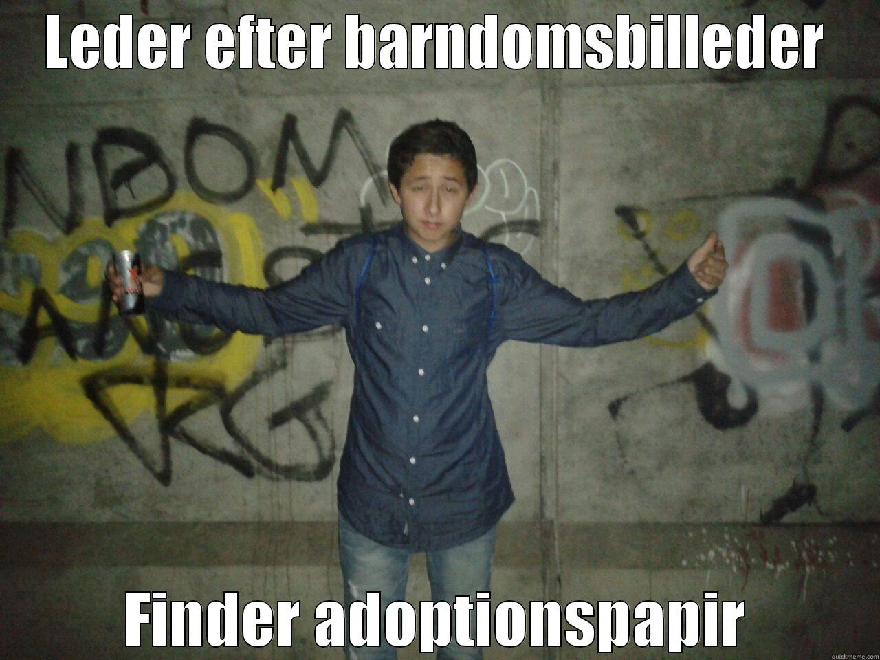 LEDER EFTER BARNDOMSBILLEDER FINDER ADOPTIONSPAPIR Misc