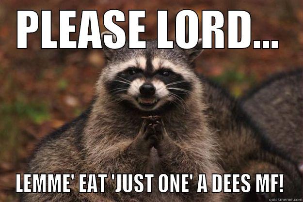 When Animals Attack - PLEASE LORD... LEMME' EAT 'JUST ONE' A DEES MF! Evil Plotting Raccoon