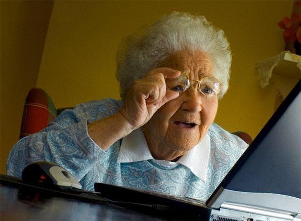 Schon wieder moneyeaste -   Grandma finds the Internet