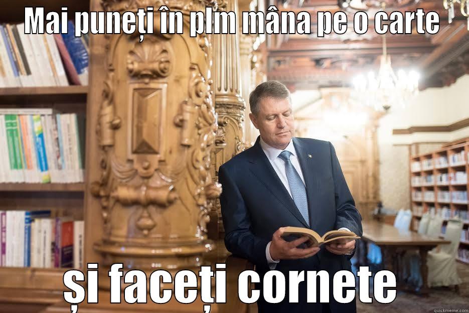 yo hannis - MAI PUNEȚI ÎN PLM MÂNA PE O CARTE ȘI FACEȚI CORNETE Misc